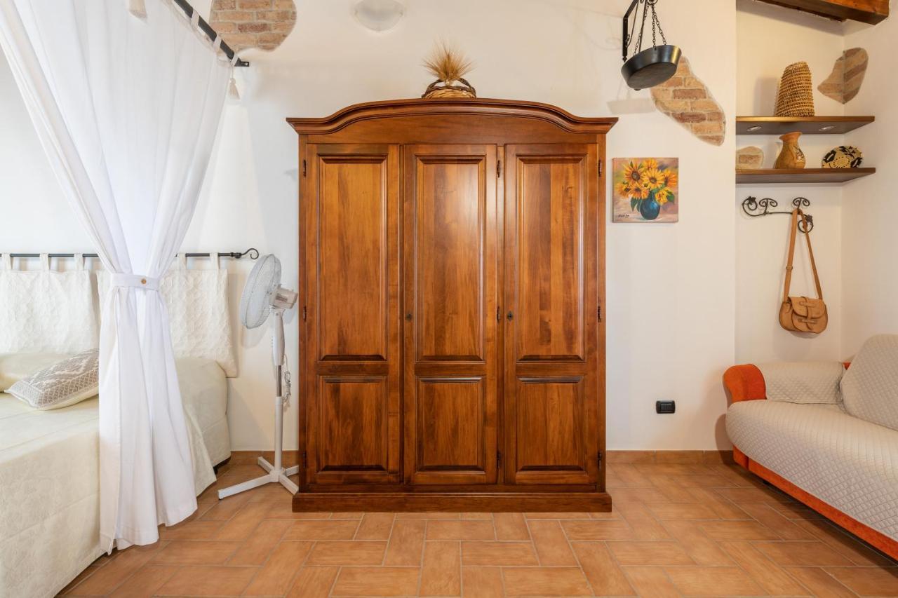 Dependance Dei Ginepri Villa Sant'Antioco Exterior photo
